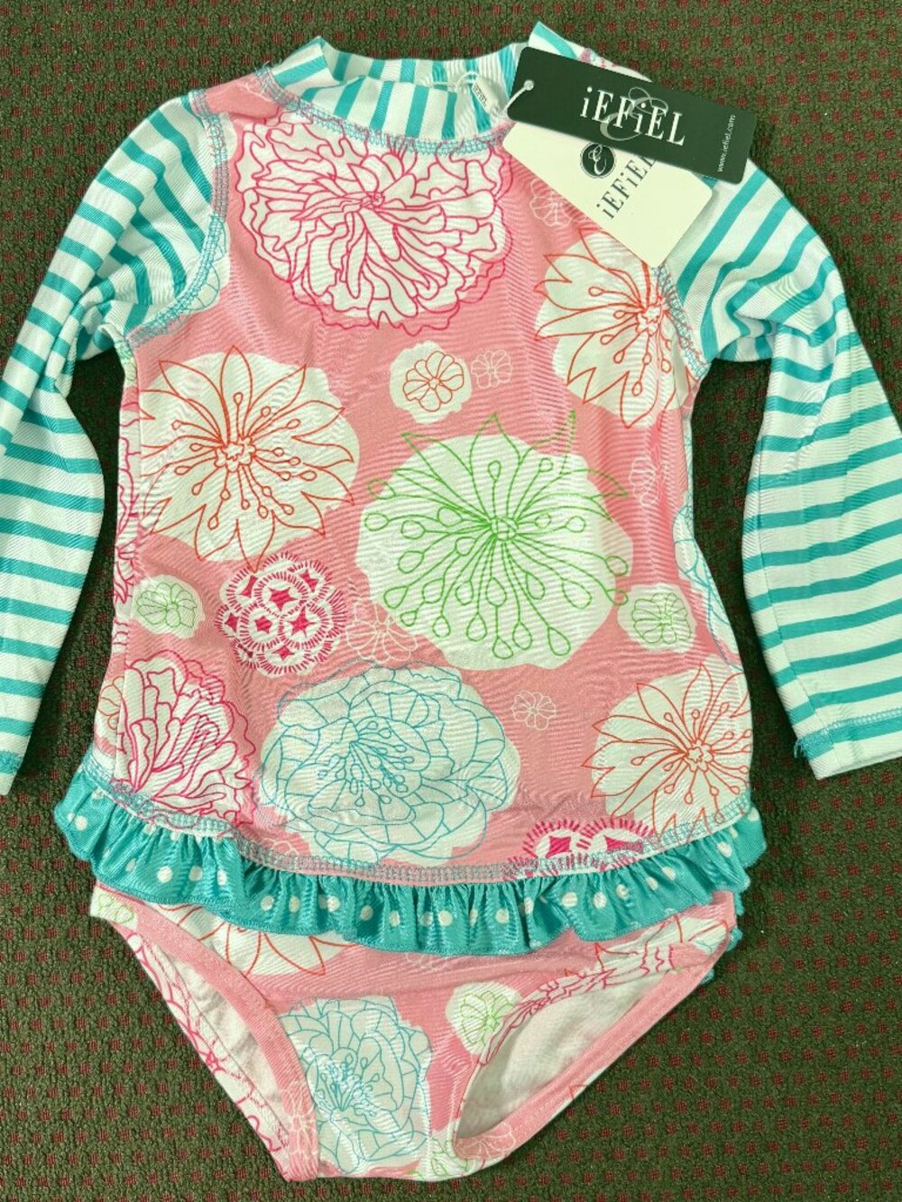 NWT iEFiEL Baby Girl 6-9M 2pc Rash Guard Set Floral Pink Ruffle Size 70 EUC